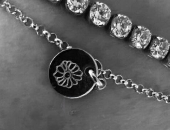 Alana Maria Daisy Pendant Necklace